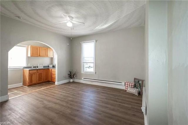 1526 W 40th St Apt 1A, Norfolk, VA 23508