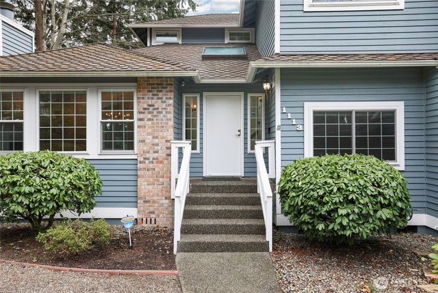 1113 SW 325th Place, Federal Way, WA 98023