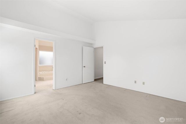 1113 SW 325th Place, Federal Way, WA 98023