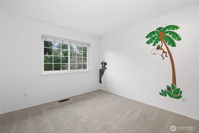 1113 SW 325th Place, Federal Way, WA 98023