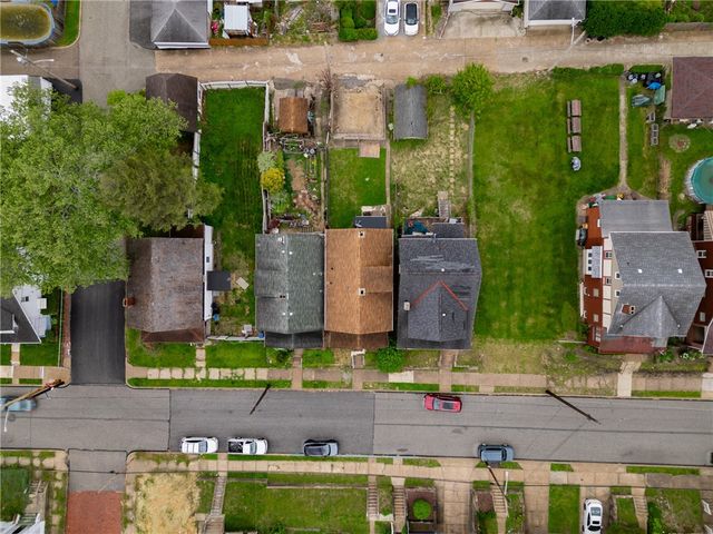 2812 Jenny Lind Street, East Mckeesport, PA 15132
