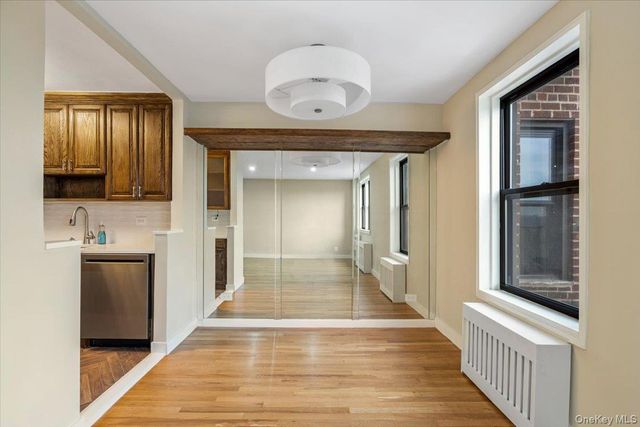 84-29 155 Avenue 5J, Howard Beach, NY 11414