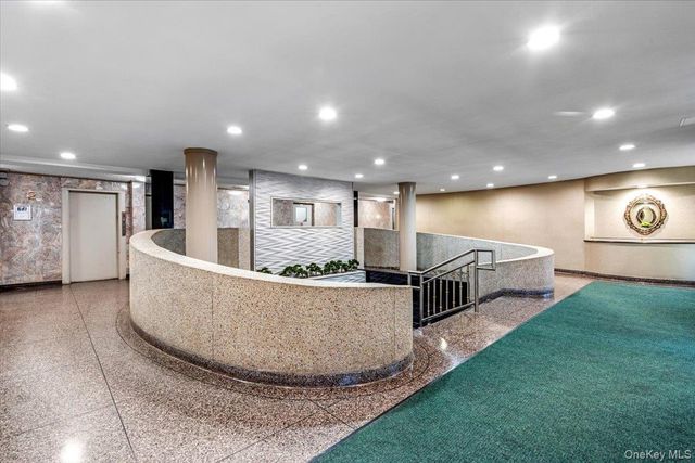 84-29 155 Avenue 5J, Howard Beach, NY 11414