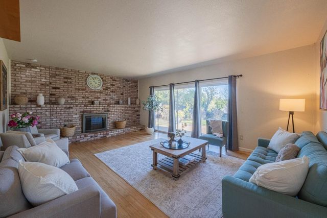 9919 Mimosa Path, Salinas, CA 93907