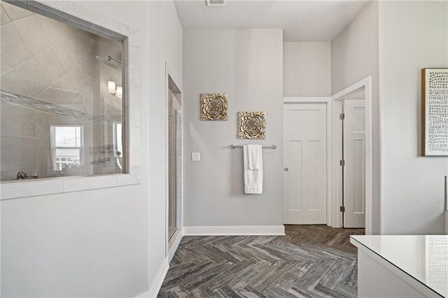 15854 W 165th Terrace, Olathe, KS 66062