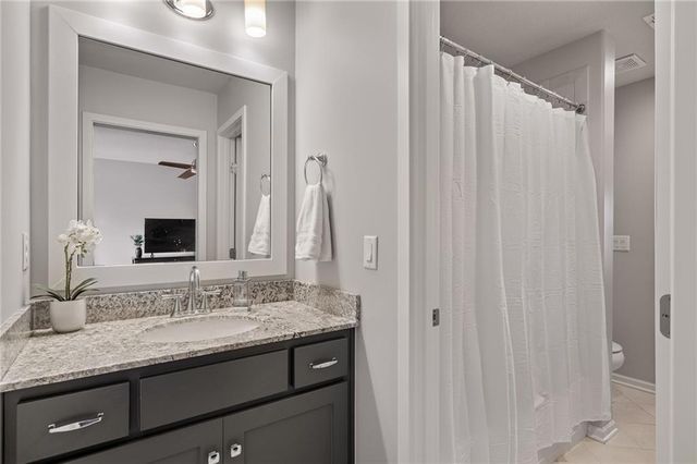 15854 W 165th Terrace, Olathe, KS 66062