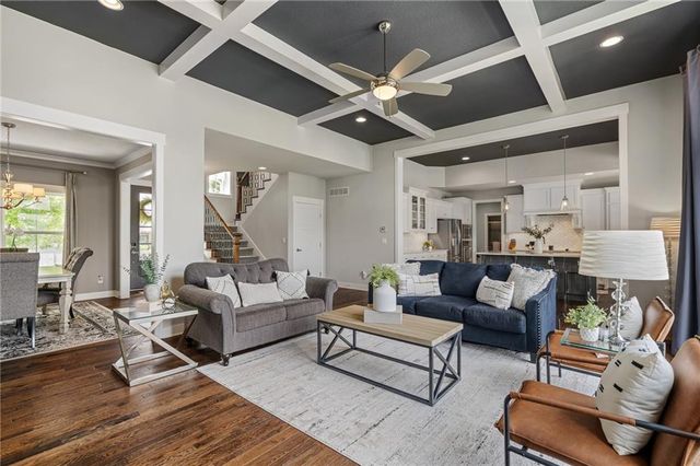 15854 W 165th Terrace, Olathe, KS 66062