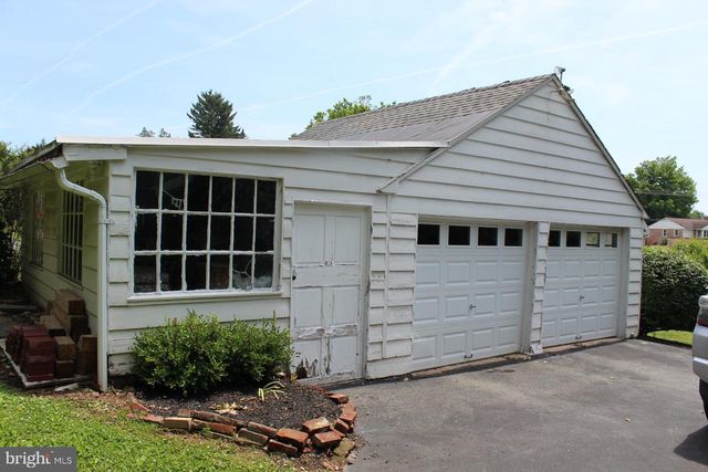 375 W PHILADELPHIA AVE, Boyertown, PA 19512
