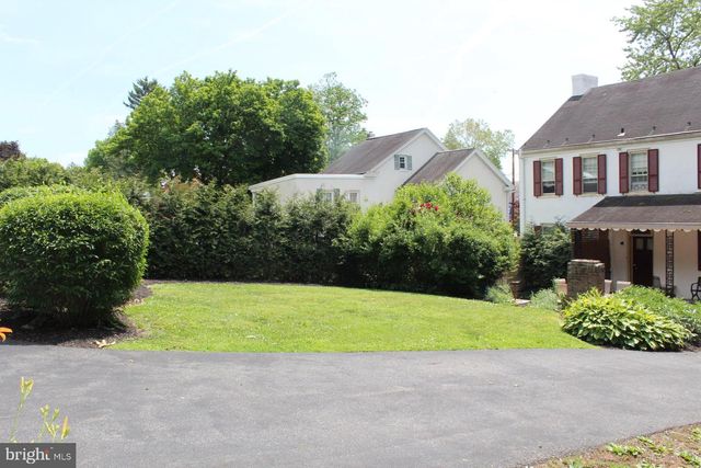 375 W PHILADELPHIA AVE, Boyertown, PA 19512