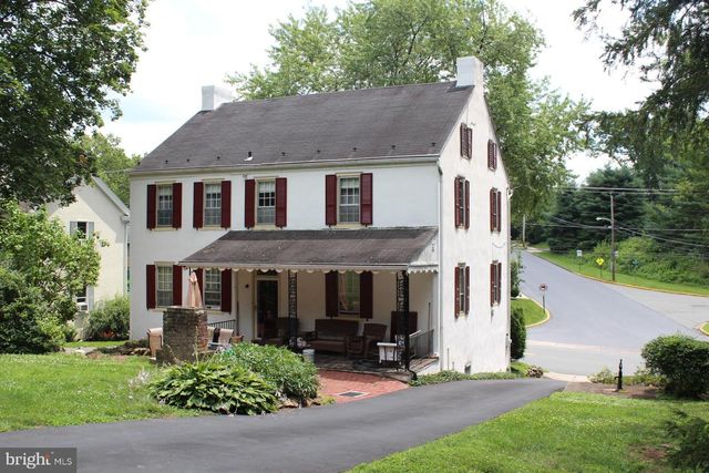 375 W PHILADELPHIA AVE, Boyertown, PA 19512