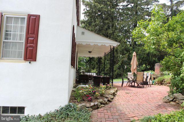 375 W PHILADELPHIA AVE, Boyertown, PA 19512