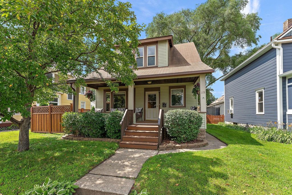 119 5th Avenue N, South Saint Paul, MN 55075