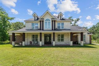 20203 Lake View Road, Damon, TX 77430