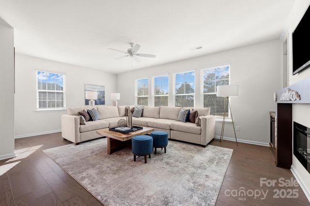 15008 Holly Run Lane, Charlotte, NC 28277