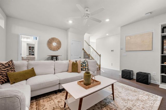 15008 Holly Run Lane, Charlotte, NC 28277