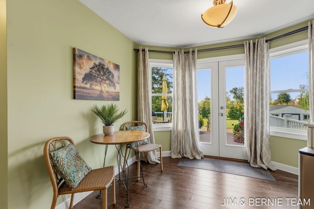 310 W 48th Street, Holland, MI 49423