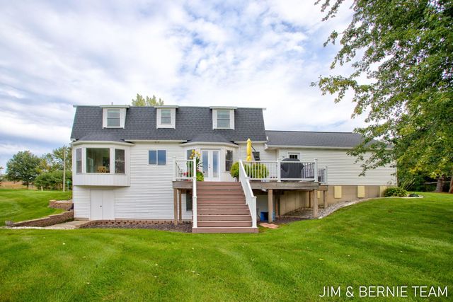 310 W 48th Street, Holland, MI 49423