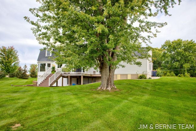 310 W 48th Street, Holland, MI 49423
