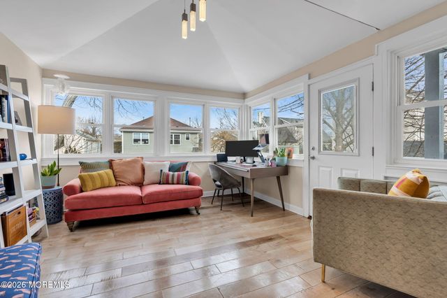 19 Maplewood Avenue, Rumson, NJ 07760