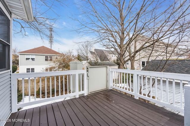 19 Maplewood Avenue, Rumson, NJ 07760