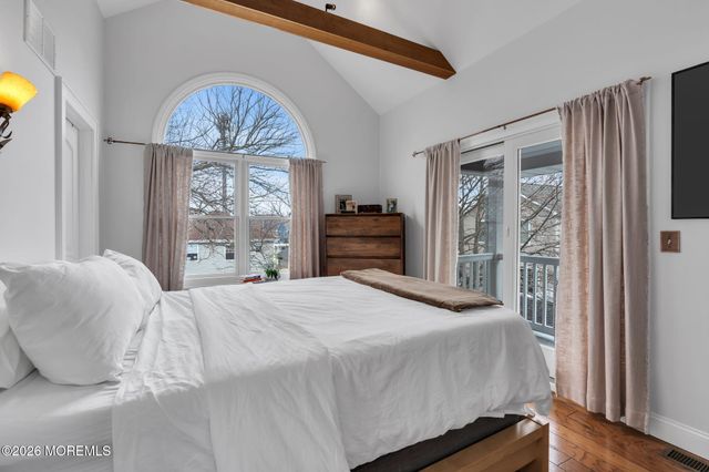 19 Maplewood Avenue, Rumson, NJ 07760