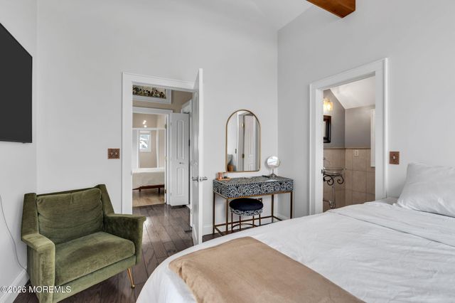 19 Maplewood Avenue, Rumson, NJ 07760