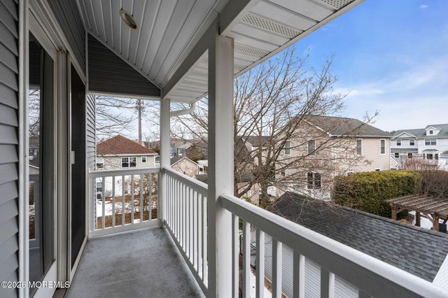 19 Maplewood Avenue, Rumson, NJ 07760