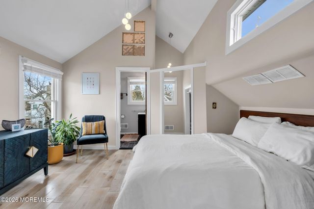 19 Maplewood Avenue, Rumson, NJ 07760