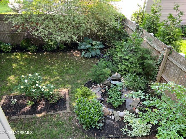 19 Maplewood Avenue, Rumson, NJ 07760