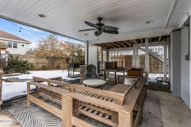 19 Maplewood Avenue, Rumson, NJ 07760