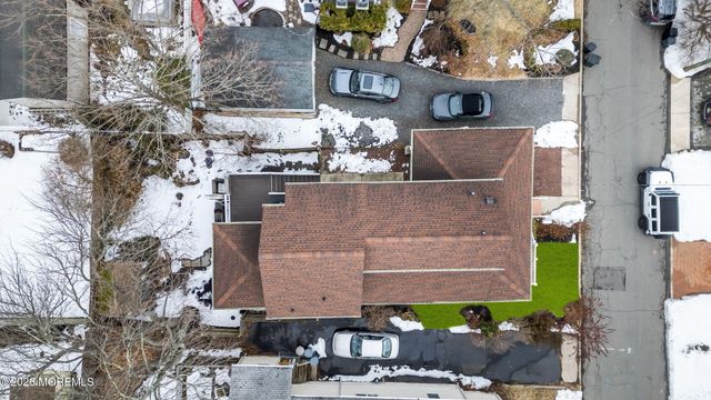 19 Maplewood Avenue, Rumson, NJ 07760