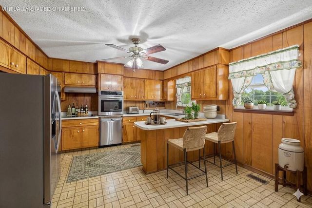 1484 Blythe Ferry Road, Dayton, TN 37321