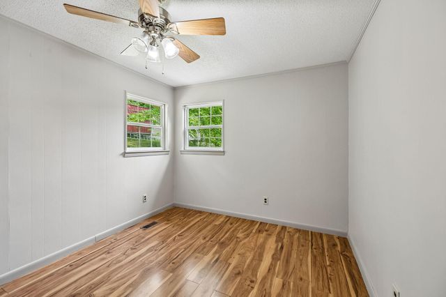 1484 Blythe Ferry Road, Dayton, TN 37321