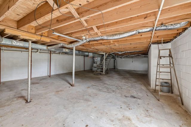 1484 Blythe Ferry Road, Dayton, TN 37321