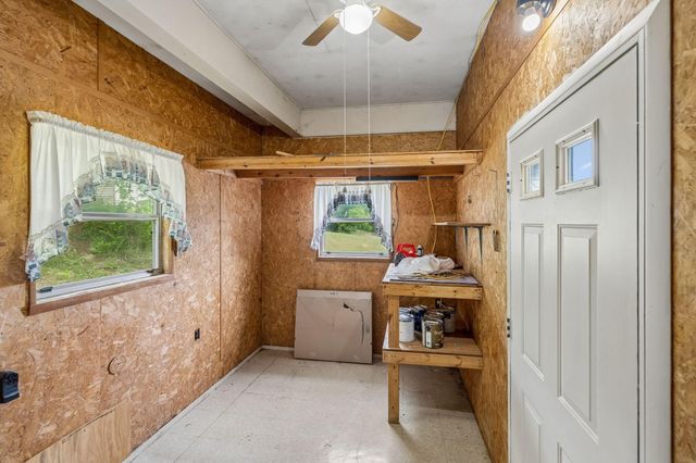 1484 Blythe Ferry Road, Dayton, TN 37321