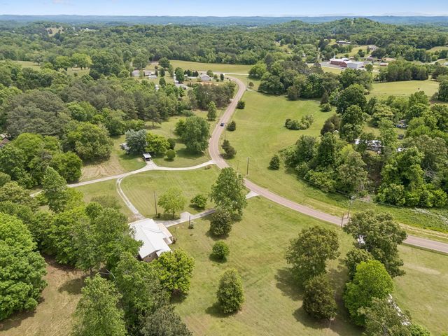 1484 Blythe Ferry Road, Dayton, TN 37321