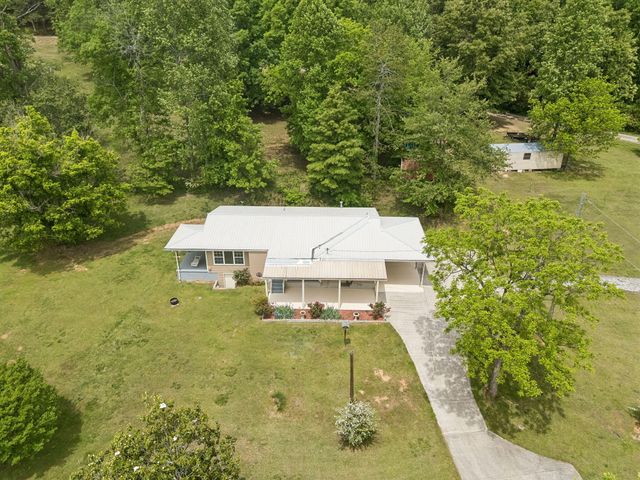 1484 Blythe Ferry Road, Dayton, TN 37321