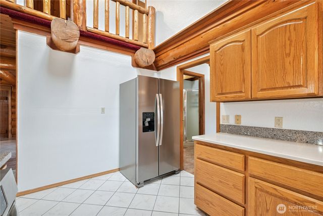 6946 Willow Grove Road, Longview, WA 98632