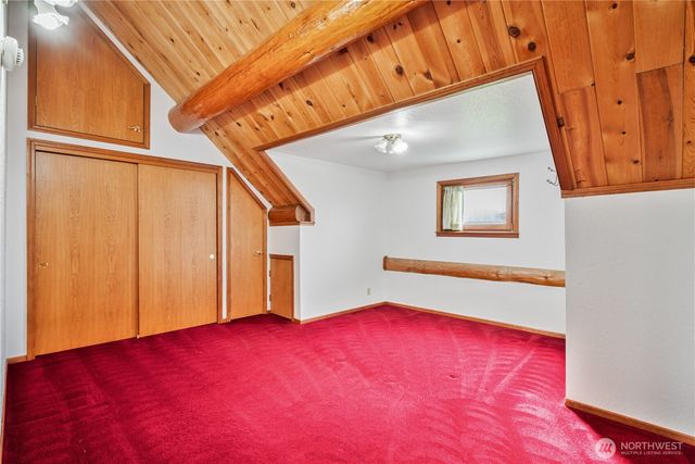 6946 Willow Grove Road, Longview, WA 98632