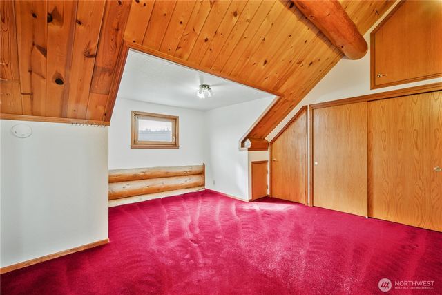 6946 Willow Grove Road, Longview, WA 98632