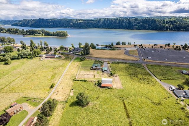 6946 Willow Grove Road, Longview, WA 98632