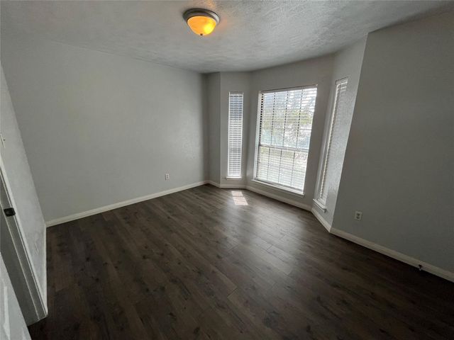 501 Arbor Creek Drive 213, Euless, TX 76039