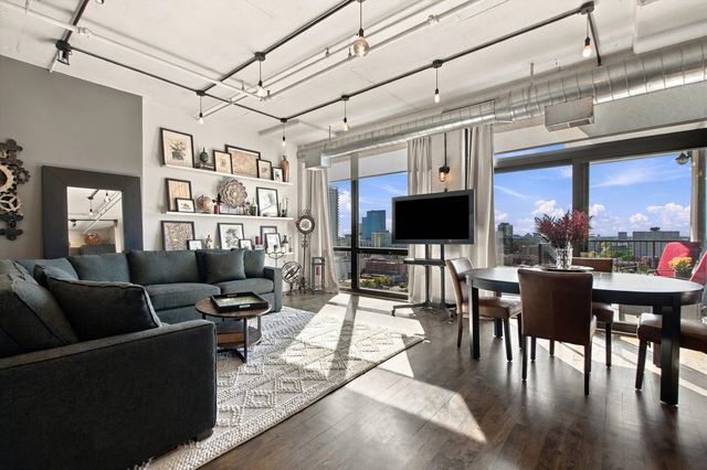 1530 S State Street 15K, Chicago, IL 60605