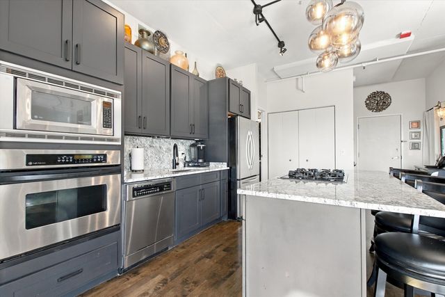 1530 S State Street 15K, Chicago, IL 60605