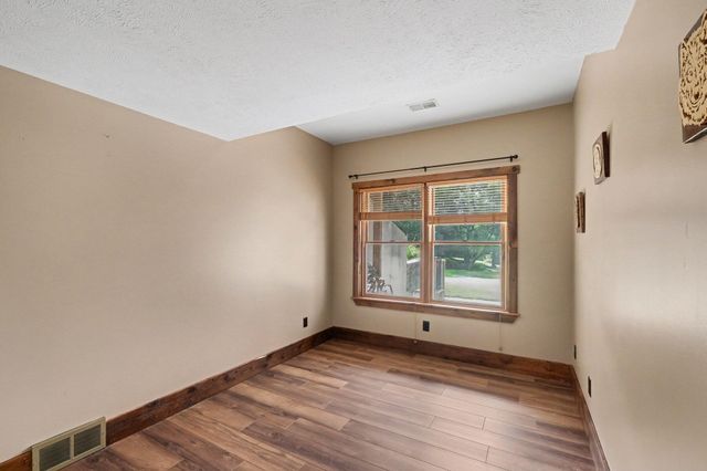 8550 Fowler Court NE, Rockford, MI 49341