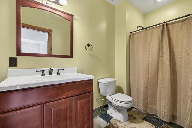 8550 Fowler Court NE, Rockford, MI 49341