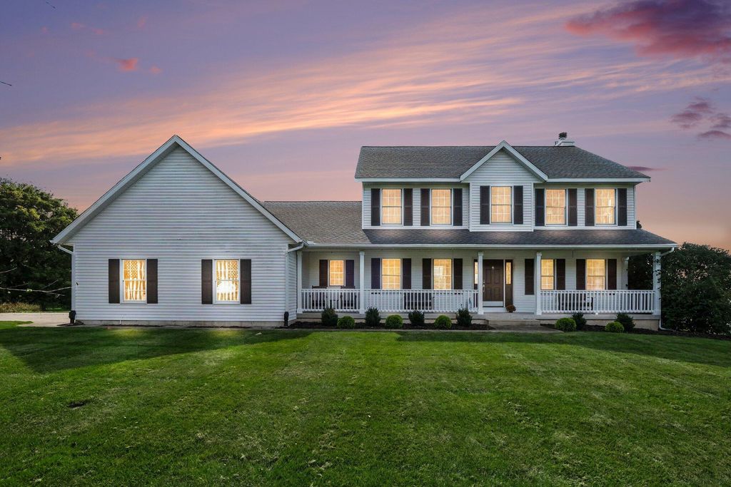 8550 Fowler Court NE, Rockford, MI 49341