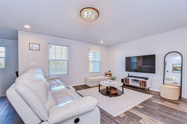 11724 WROUGHT PINE LOOP, Riverview, FL 33569