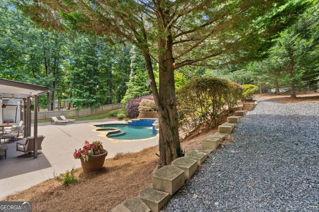 1105 Regiment Drive NW, Acworth, GA 30101