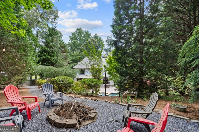 1105 Regiment Drive NW, Acworth, GA 30101